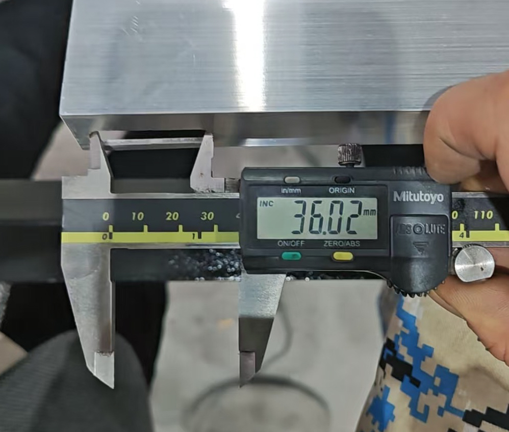 RG-H120P-4 Станок для перфорации отверстий с 4 цилиндрами с ЧПУ