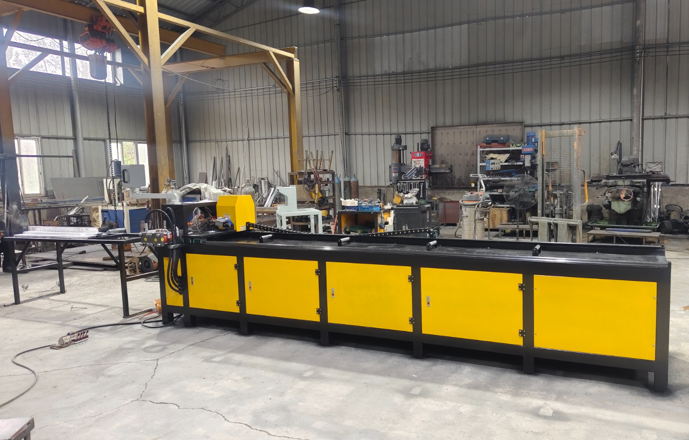 RG-H120P-4 Станок для перфорации отверстий с 4 цилиндрами с ЧПУ