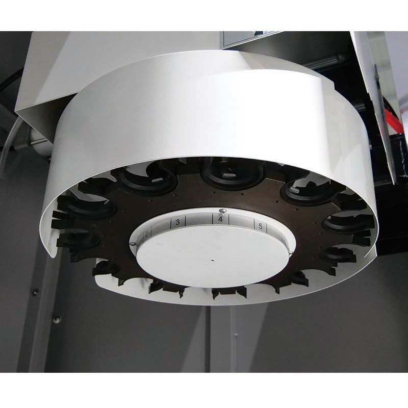 XH7120 Вертикальный обрабатывающий центр